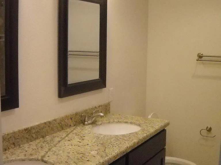 231 E Concorda Dr — Photo 8