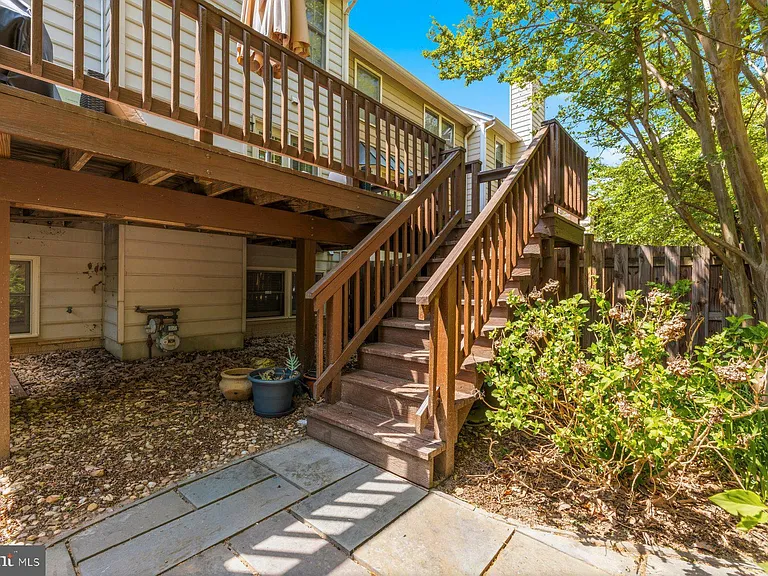 12695 Wimbley Ln — Photo 31
