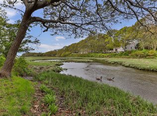 87 7th Ave, Hyannis, MA 02601