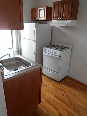 Rented by Corcoran | media 19