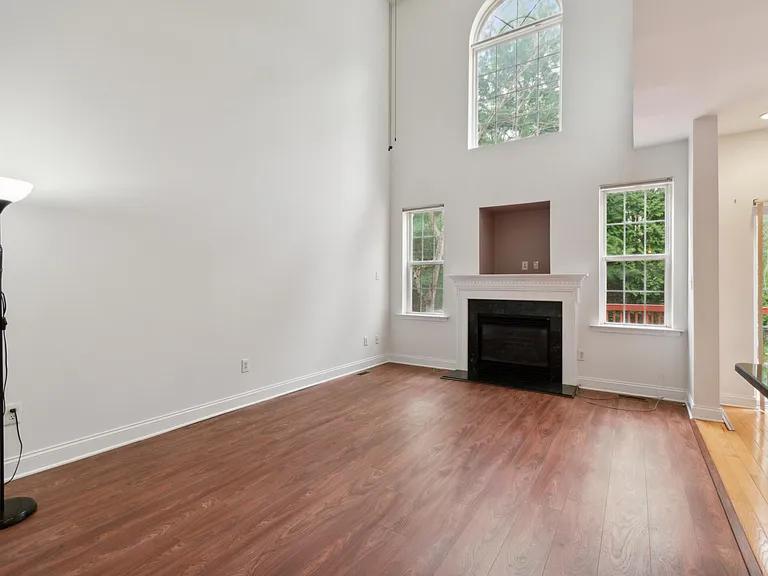 232 Tall Pines Dr — Photo 12