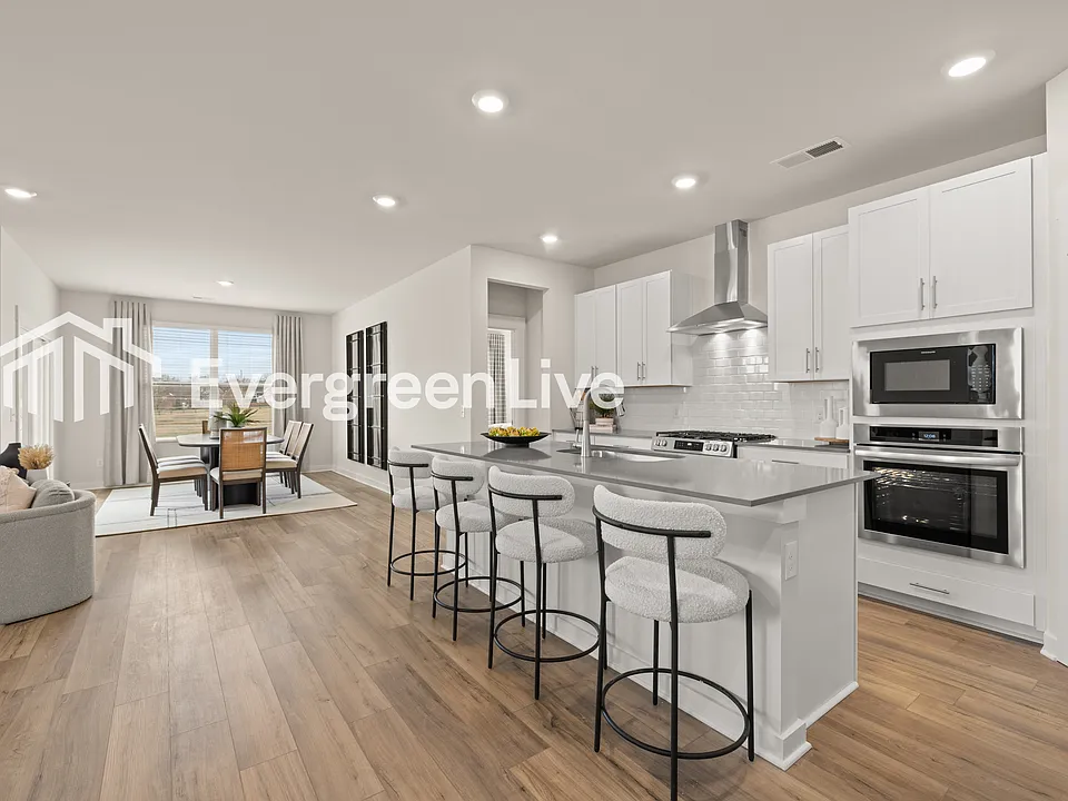 1412 Old Hebron Rd