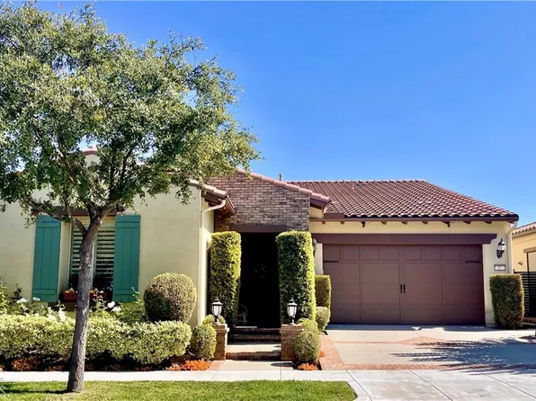 27 Lindura St, Mission Viejo, CA 92694