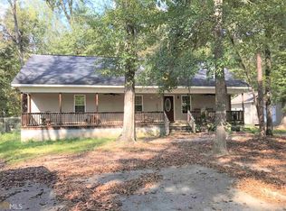 1052 Chapman Rd, Lizella, GA 31052