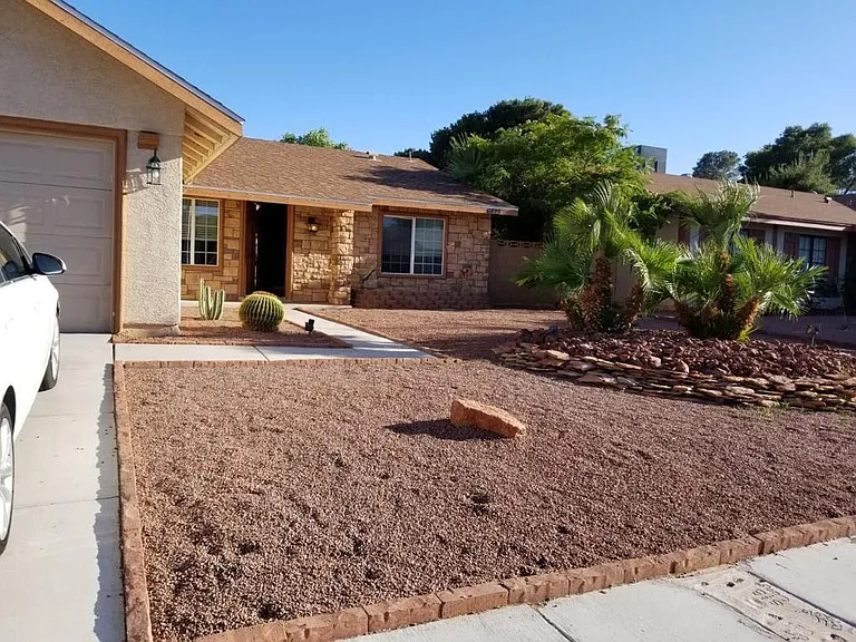 6813 High Bluff Way — Photo 2