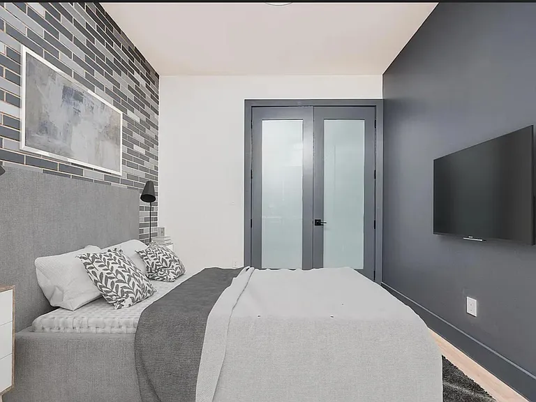 15 Judge St #3B — Photo 3