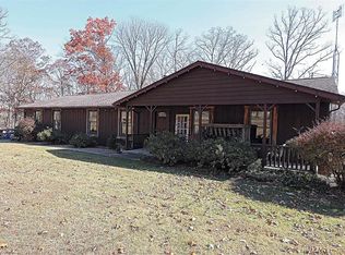 2895 River Bluff Farm Rd, Farmington, MO 63640