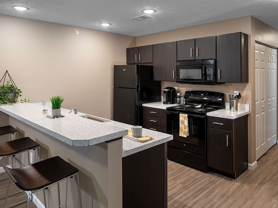 1st image of 9007 Camp Run Pkwy #202
