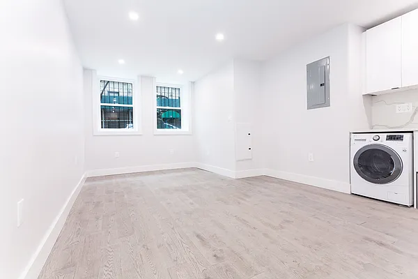 Rented by Compass | media 1