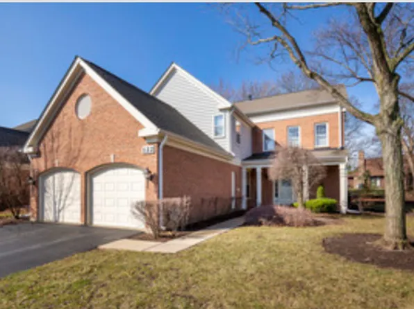 122 Princeton Ln, Glenview, IL 60026