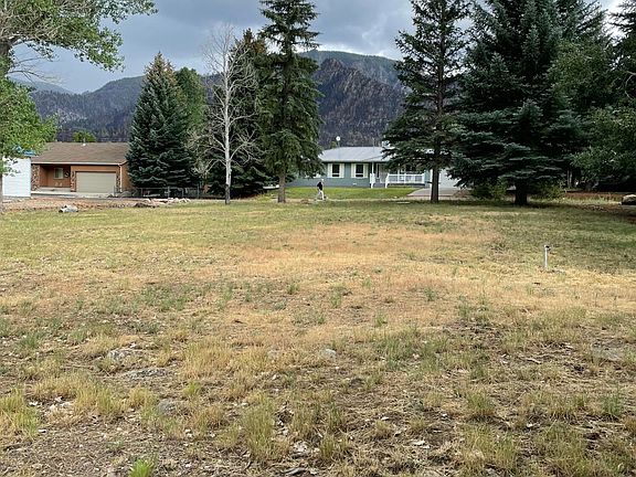 5th image of 875 E Mountain View Dr