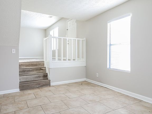 4th image of 4000 Chimney Ridge Way