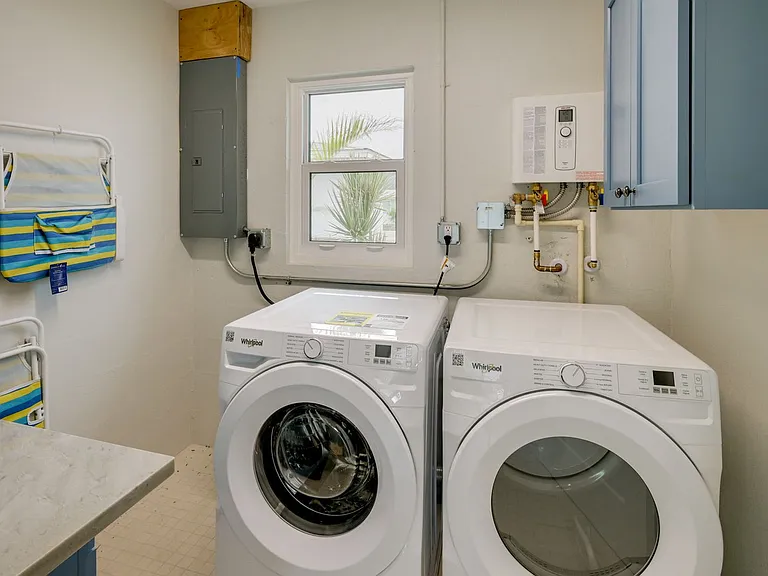 Laundry Room Cabinet