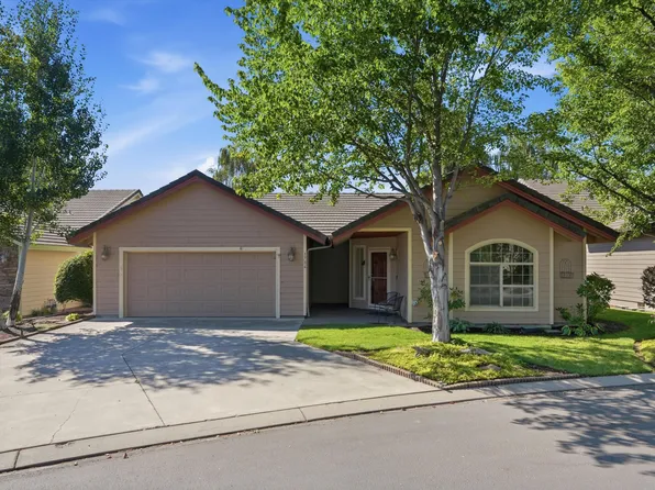 1736 NW Nickernut Pl, Redmond, OR 97756