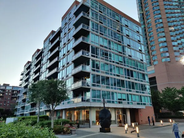 25 Hudson Street image 2 of 6