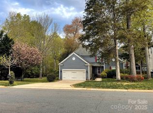 12610 Angel Oak Dr, Huntersville, NC 28078