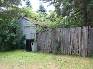 11150 W River Rd, Champlin, MN 55316