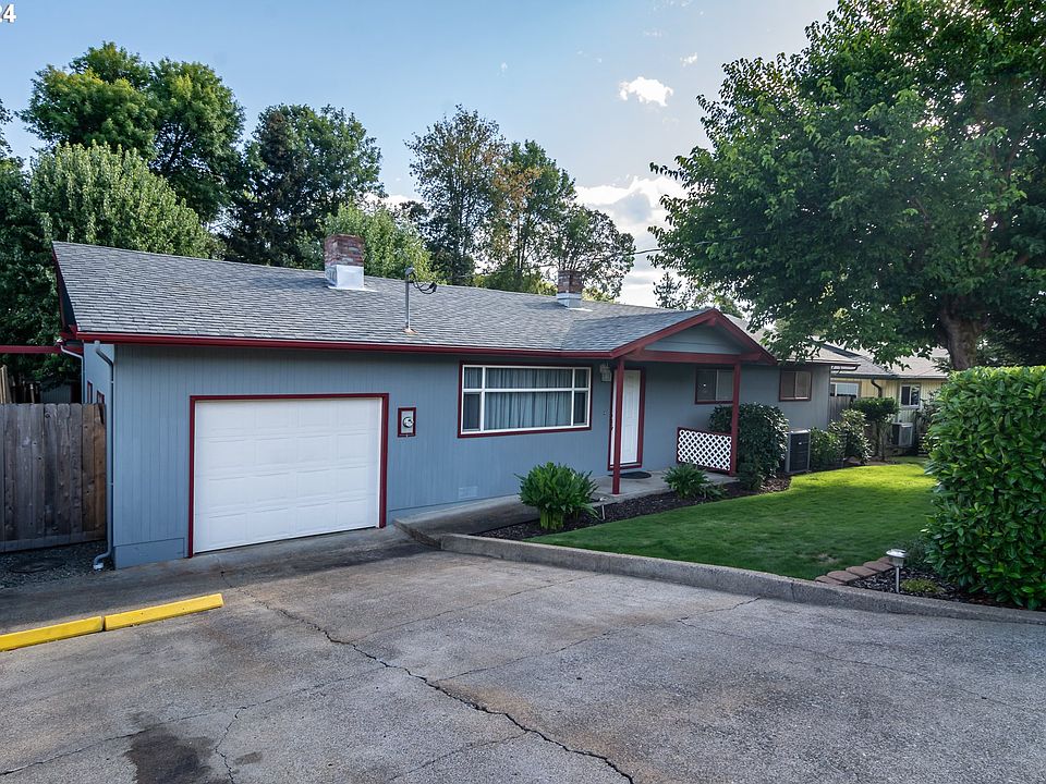 1st image of 1171 NE Newton Creek Dr