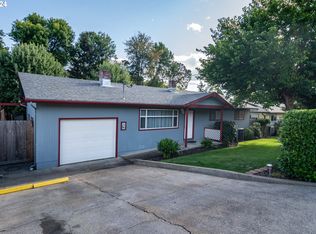 1171 NE Newton Creek Dr, Roseburg, OR 97470