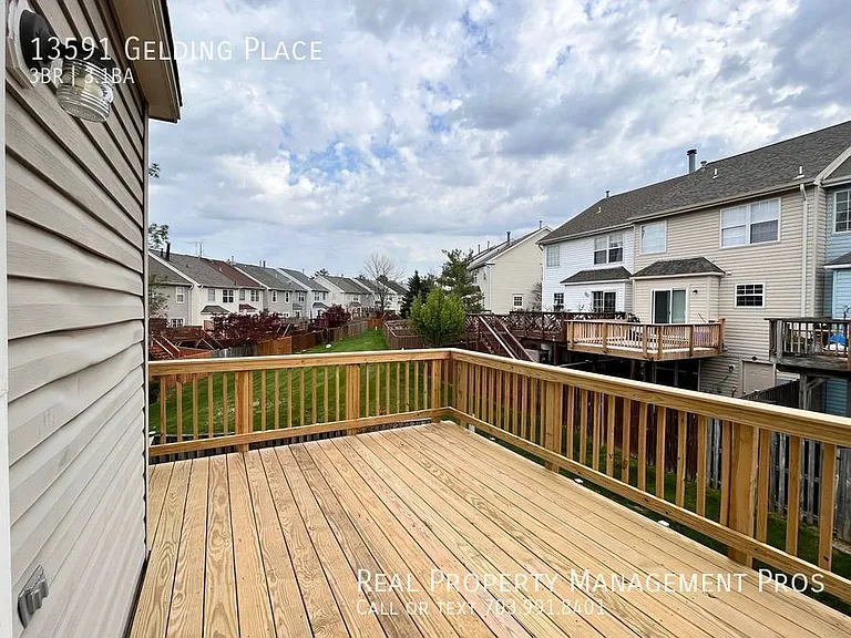 13591 Gelding Pl — Photo 9