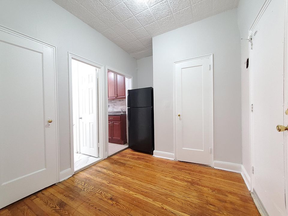 2nd image of 1 Britton St #13B