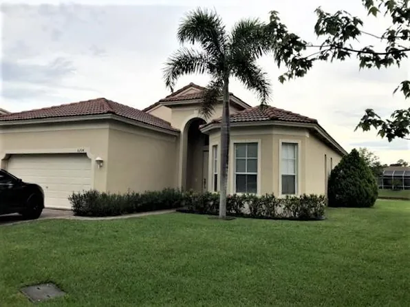 6204 Santa Margarito Dr, Fort Pierce, FL 34951