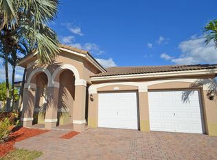 11783 SW 153rd Pl, Miami, FL 33196