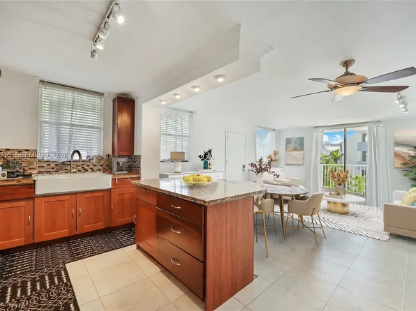 1801 S Treasure Dr APT 421, North Bay Village, FL 33141