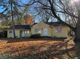 21617 Frazer Ave, Southfield, MI 48075