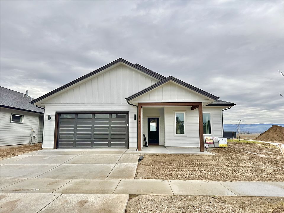 1st image of 812 Rivet Way