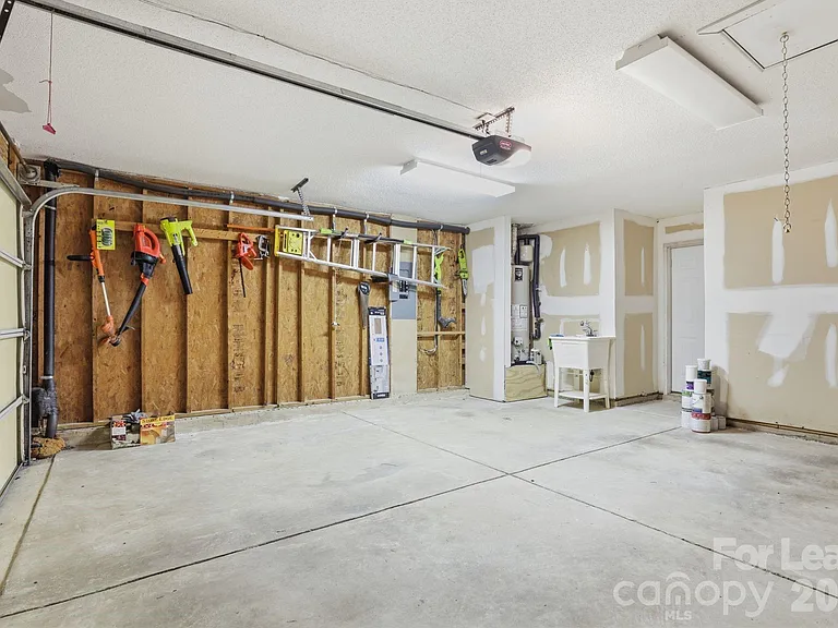 13114 Woodland Farm Dr — Photo 26