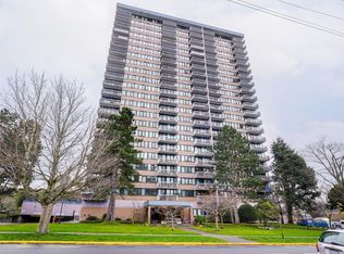 647 Michigan St #2006, Victoria, BC V8V1S9