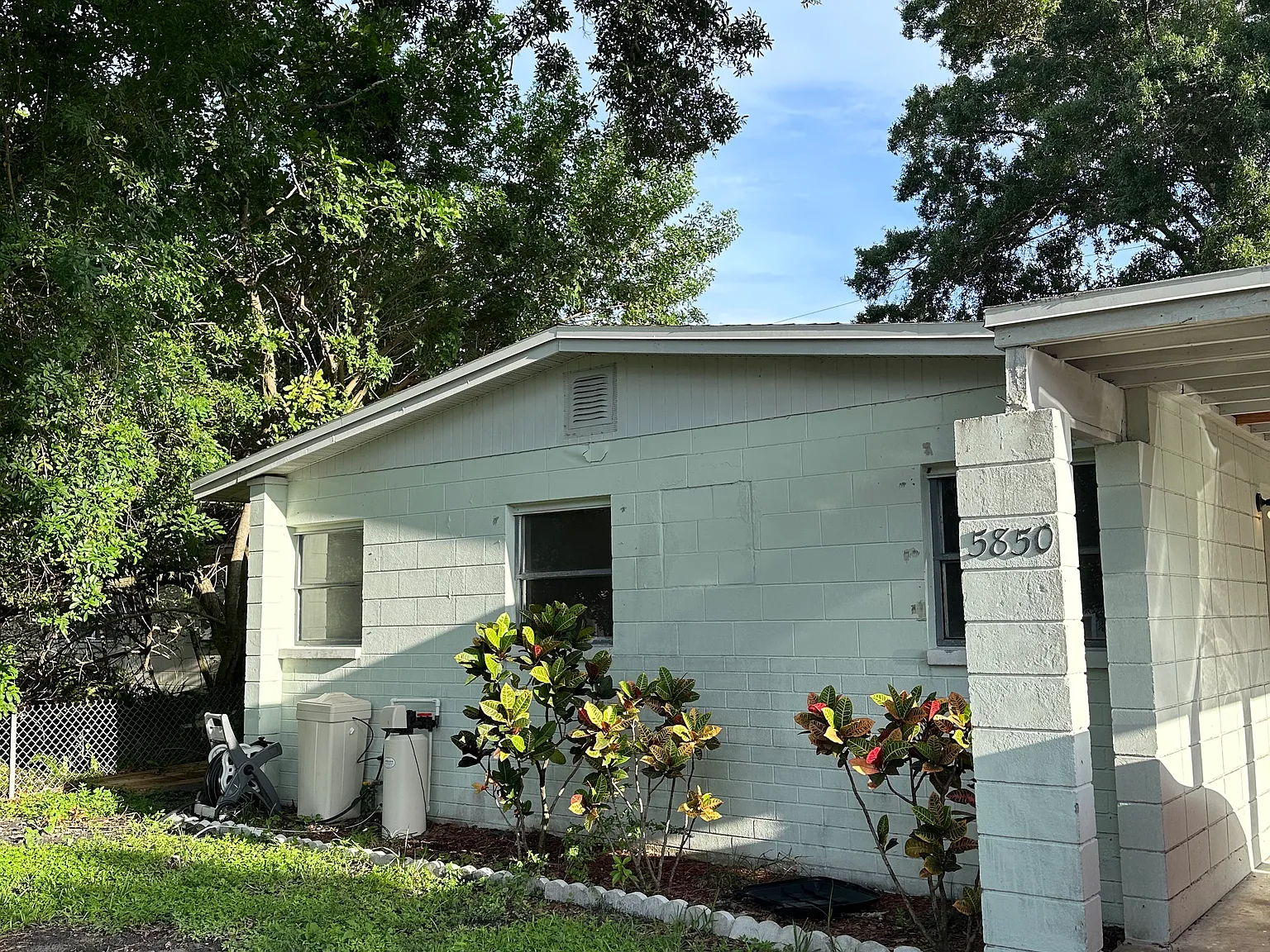 3 bed, 920 sqft, $2,450 — Photo 3