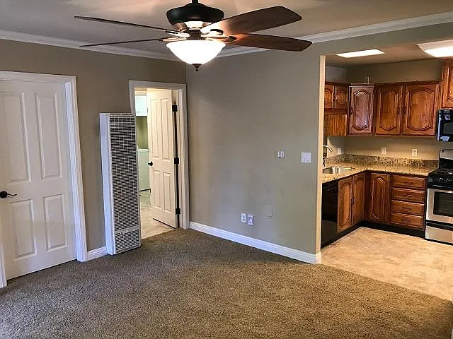 6922 Adams Ave — Photo 5