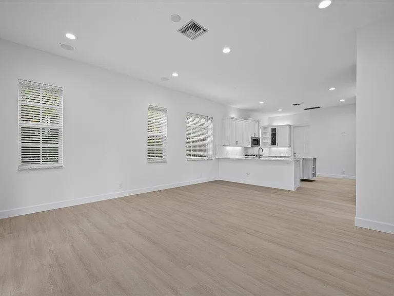 1029 Vintner Blvd — Photo 13