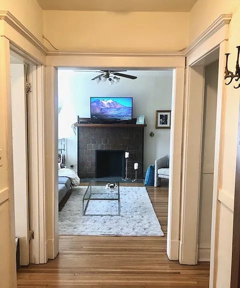 2815 N Mildred Ave #2 — Photo 3