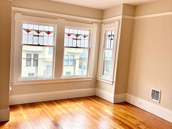 3rd image of 145 Gough St APT 2