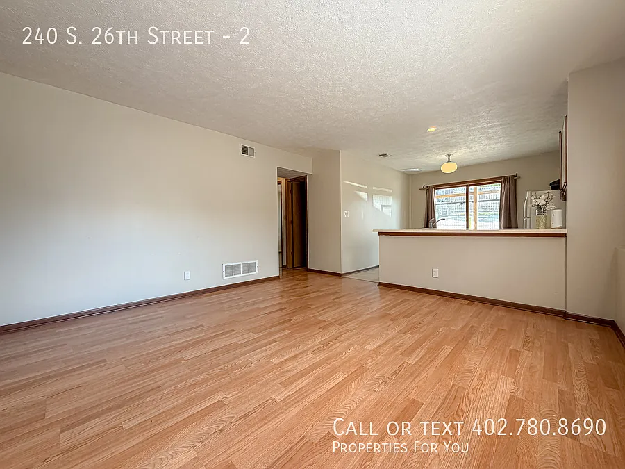 240 S 26th St #2