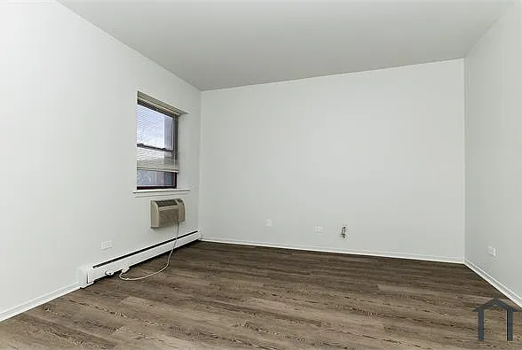 4420 S Michigan Ave #202 — Photo 5
