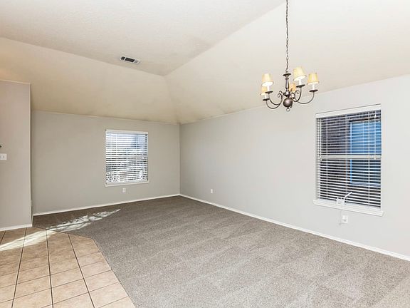 4th image of 9121 Friendswood Dr