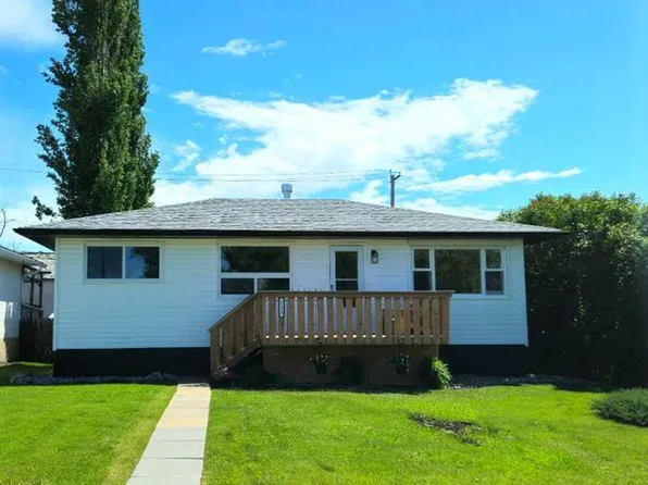2133 N 21st Ave, Bowden, AB T0M 0K0