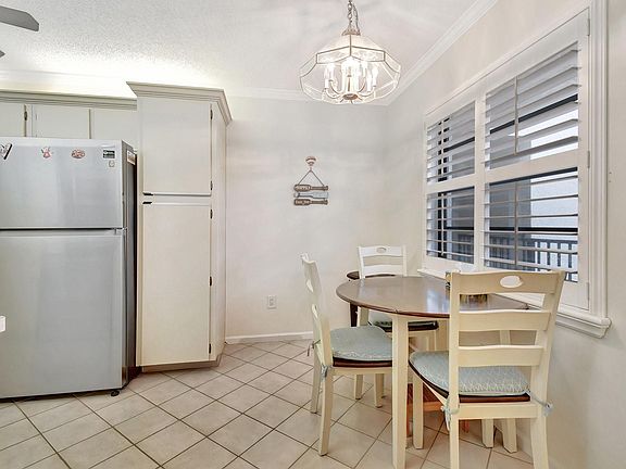 5th image of 9220 SW 14th Street #3304