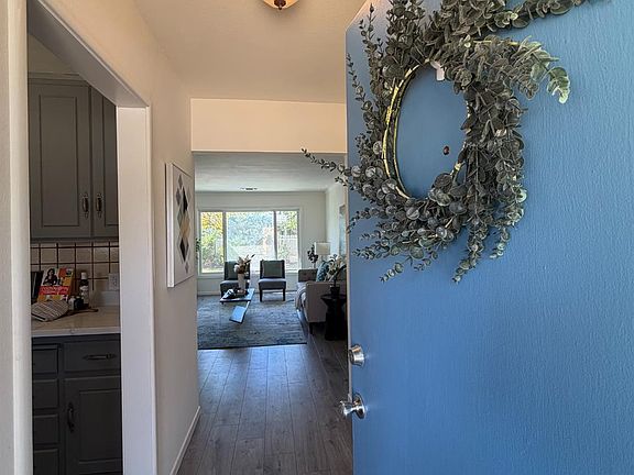 4th image of 2410 Brentley Dr