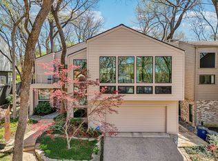 922 Easton Pl, Dallas, TX 75218