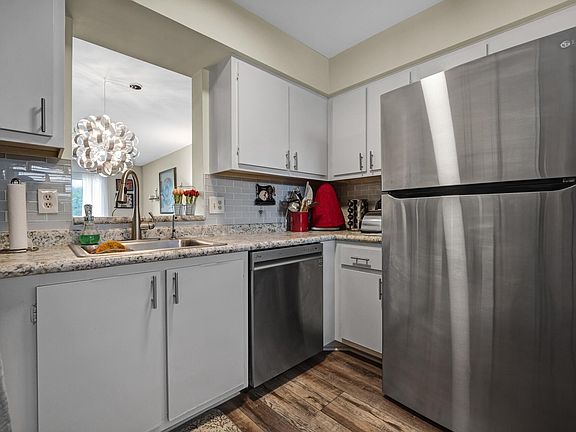 2nd image of 6936 Huntington Lane #204