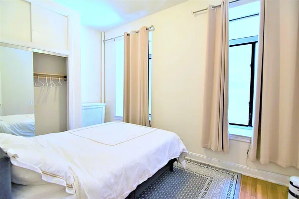 Rented by Manhattan Spaces | media 5