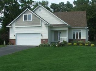 2001 Copper Creek Trl, Buffalo, MN 55313