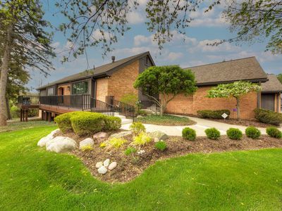 1921 Pine Ridge Ln, Bloomfield, MI, 48302