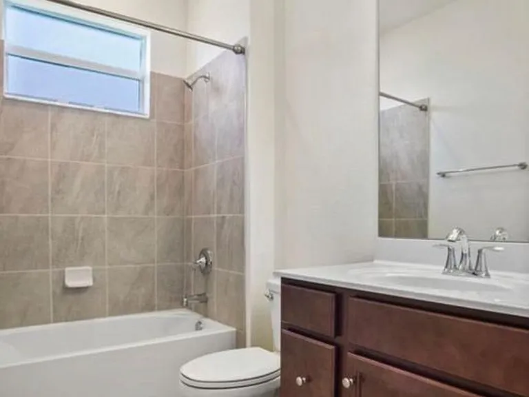9399 Foxglove Ln — Photo 8