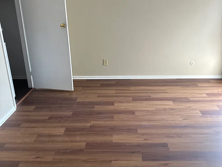 7380 Country Brook Dr — Photo 10